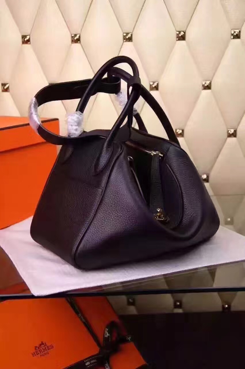 Hermes Lindy black handbags