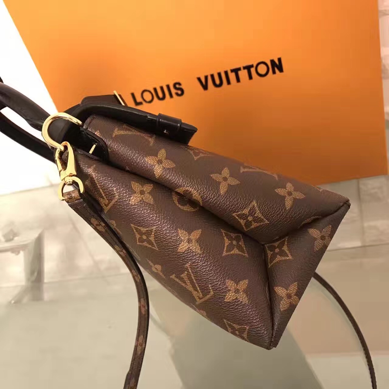 LV Louis Vuitton monogram shoulder handbags [LV387] - $317.00 : Luxury Shop