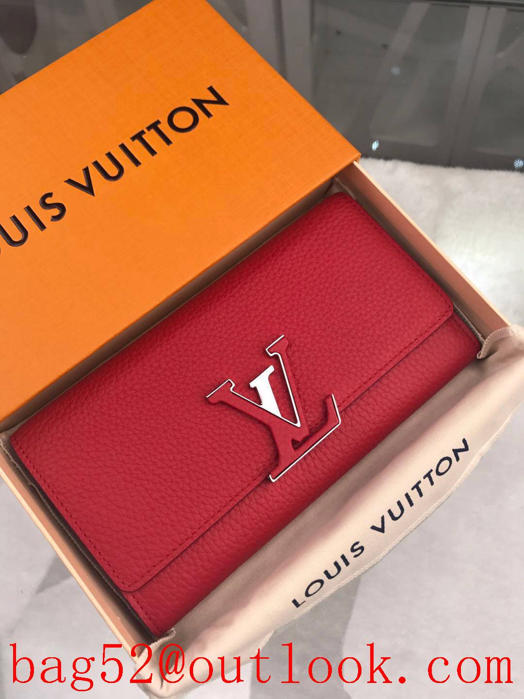 LV Louis Vuitton red leather large leather flap wallet purse M61471