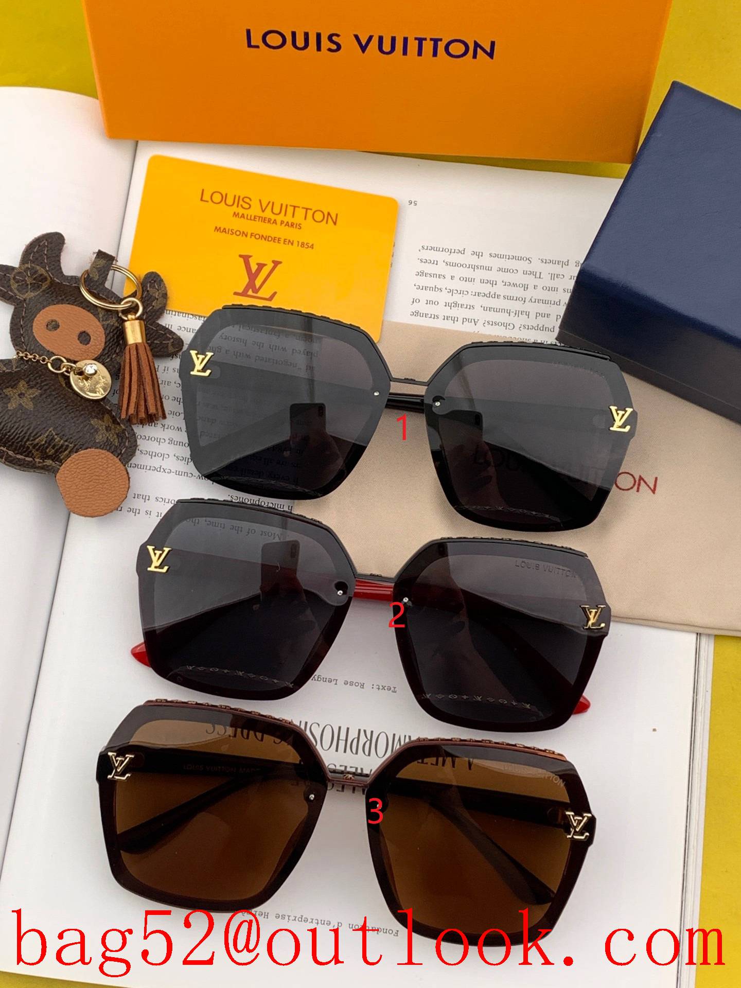 LV Louis Vuitton Fashion Square Sunglasses High Quality and Comfortable to Wear Sunglasses