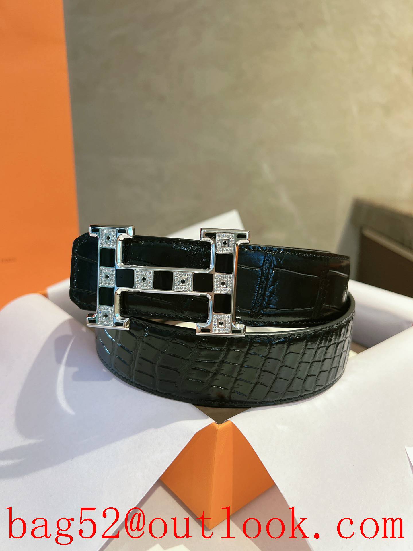 Hermes Metal buckle made of stainless steel inlaid with Austrian crystal diamonds belt