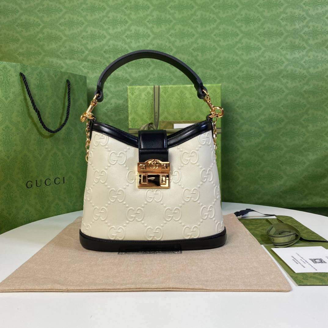 Gucci White Small Shoulder 696011 Bag with Interlocking G
